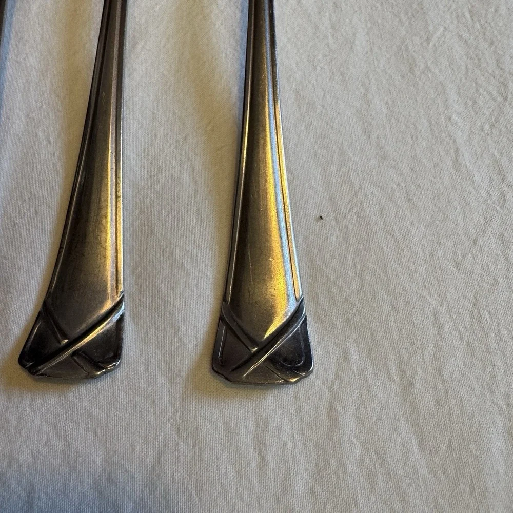 Hampton Forge 025 Pattern Set Of 5 Dinner Forks